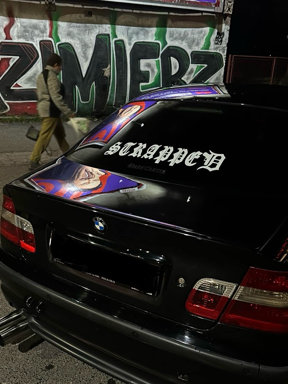 Strapped glock D baner